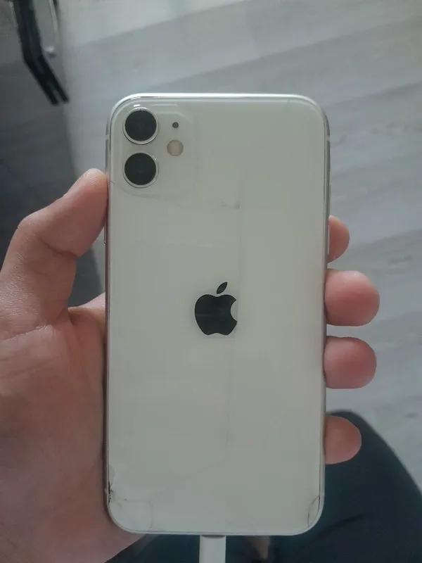 iPhone 11 1 iPhone 11 1