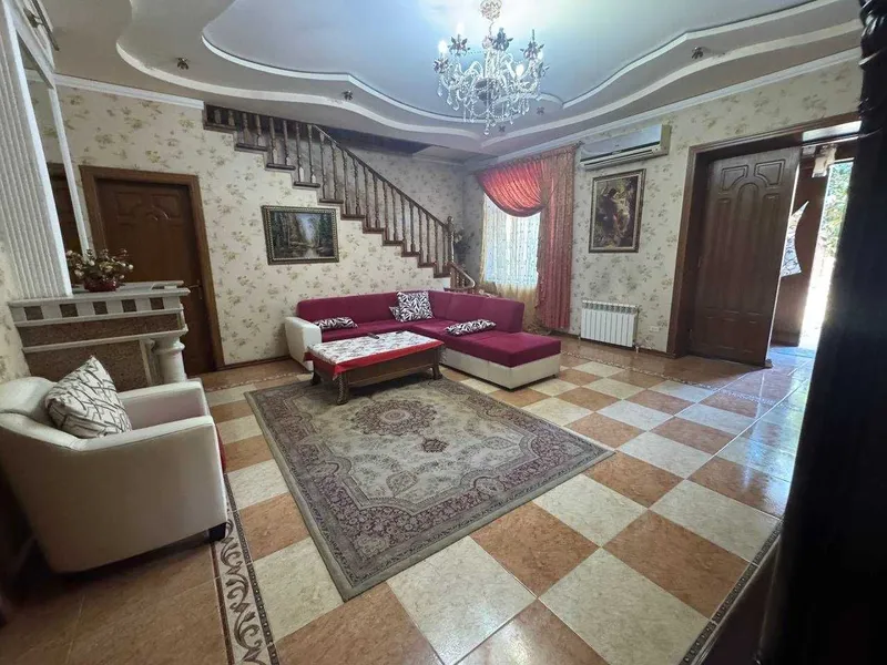Пр Дом 6 соток на ИВЛЕВА, Гостиница Россия, ЖК MIRABAD AVENUE, ЦЕНТР — фото 1