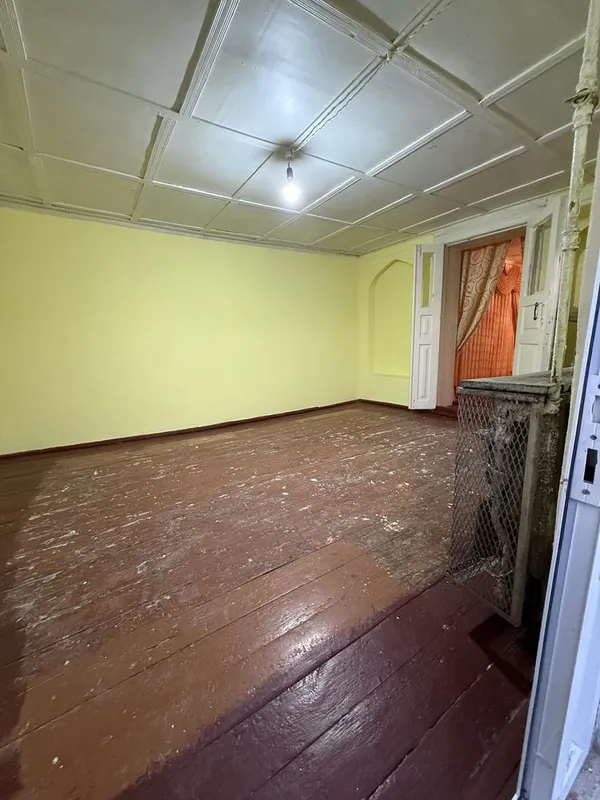 Продается участок в старом городе 3