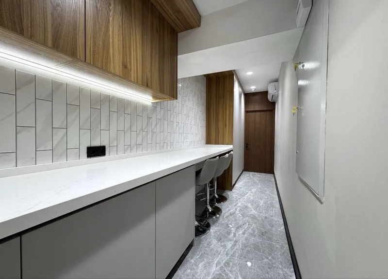 Аренда ОФИСА ОЙБЕК 220кв.м | Remax Эльвина 6 Аренда ОФИСА ОЙБЕК 220кв.м | Remax Эльвина 6