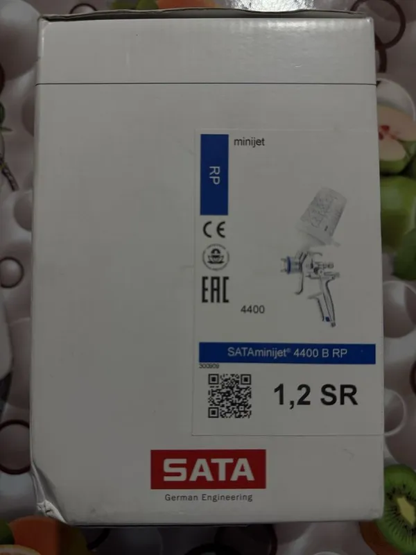 SATAminijet 4400, SATA dry jet 2 2 SATAminijet 4400, SATA dry jet 2 2