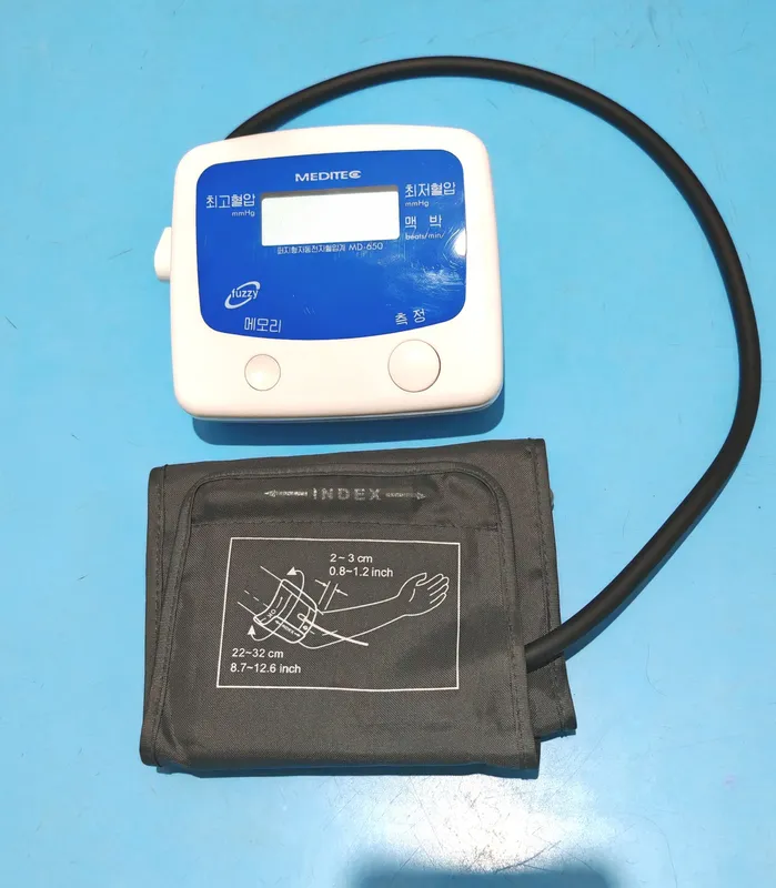 Автоматический тонометр Meditech MD-650 Япония/Кор 2