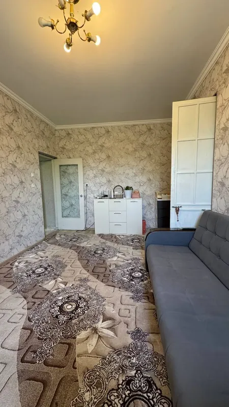 массив Феруза продаётся 1 комнатная с балконом 2×6 — фото 1