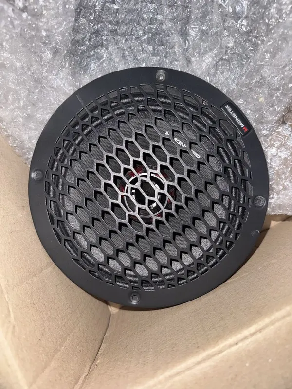 Monster 20cm 1200w estradniy kalonka 1