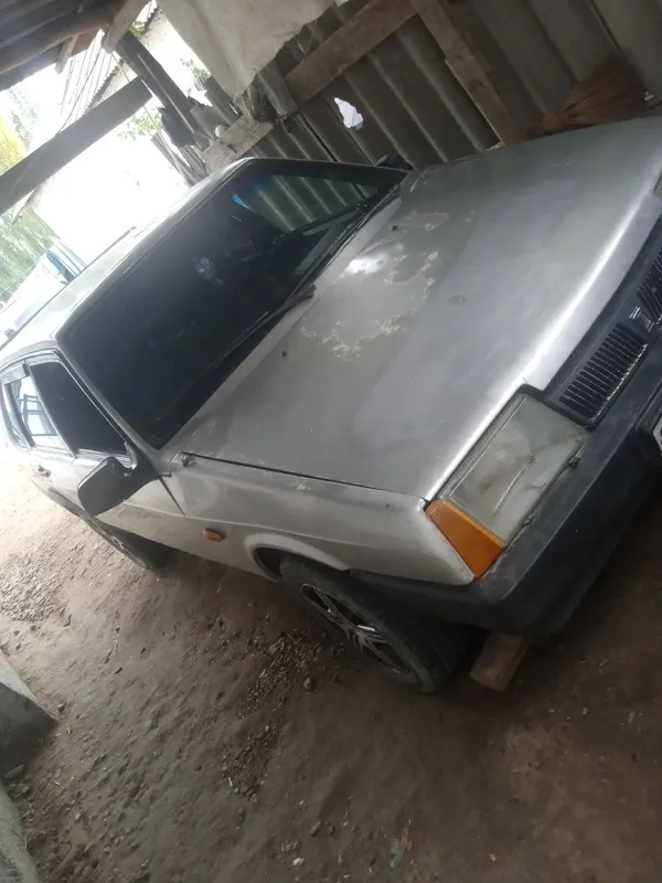 Lada Vaz 21099 yurib turgan mashina.Olgan odam baraka topadi. 1 Lada Vaz 21099 yurib turgan mashina.Olgan odam baraka topadi. 1