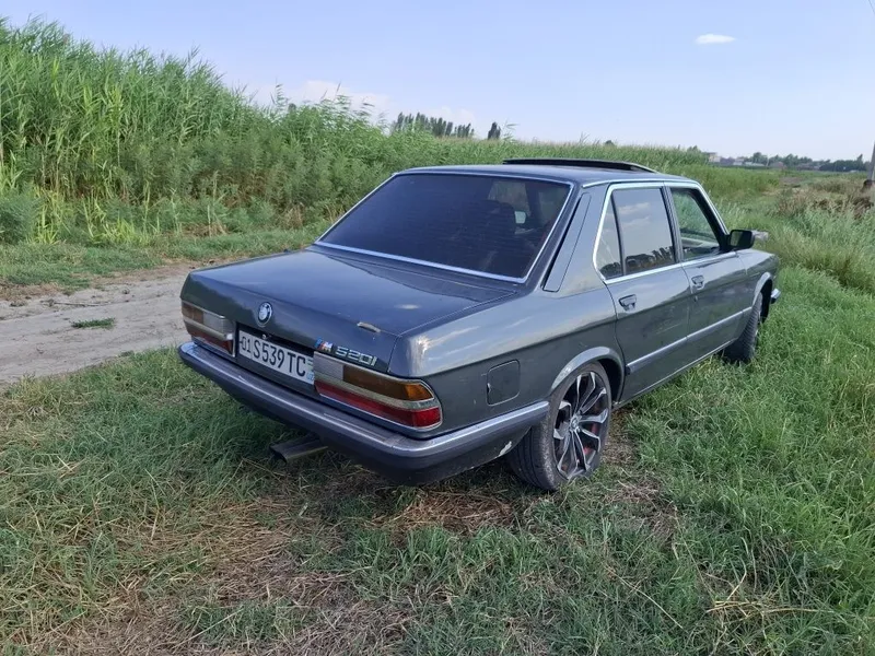 Bmw e28 520 benzin