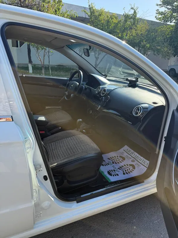 Nexia 3 4 pozitsiyasi holati zor 87.000 yurgan 2