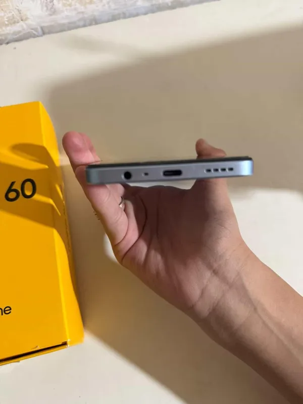 Realme Not 60 128GB holati yangi karobkasi borbor 5