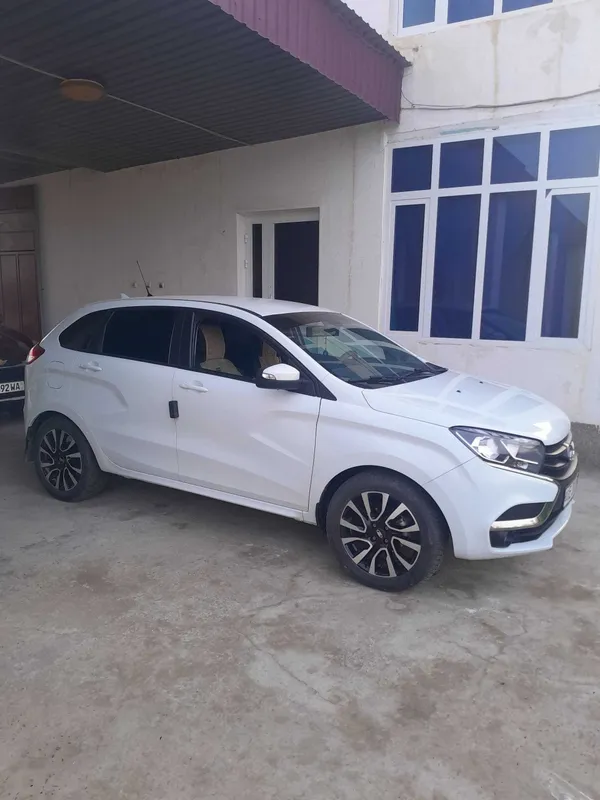 Lada X-ray 2018-yil ishlab chiqarilgan holati zo'r probeg: 65000 km — фото 3