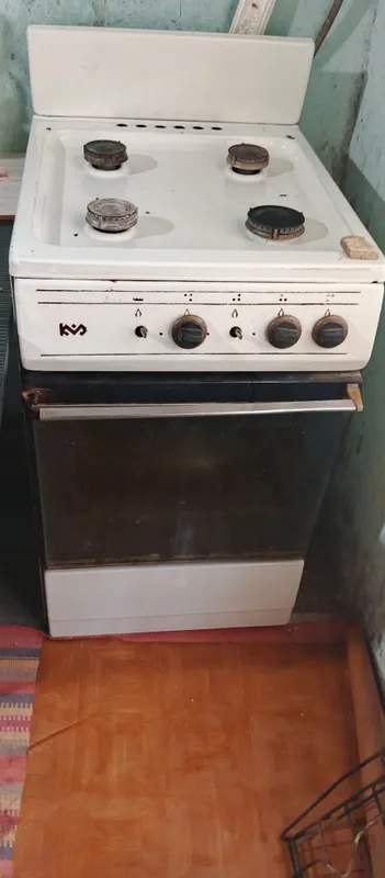 Bolalar stuli, gaz plita. 5
