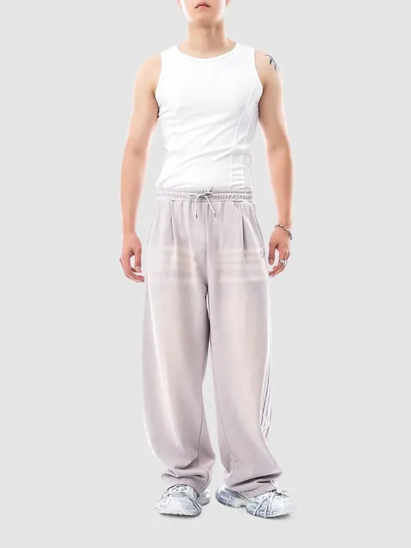 Shimlar art. 2642
Narxi: 445.000 soʻm 1 Shimlar art. 2642
Narxi: 445.000 soʻm 1