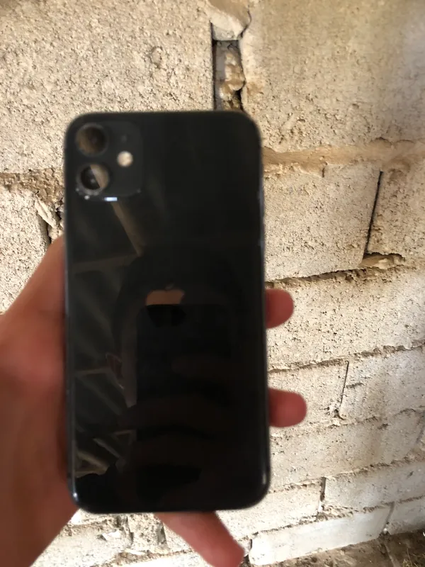 Iphone 11 xotira 64 uslenniy 100 fes tur bor