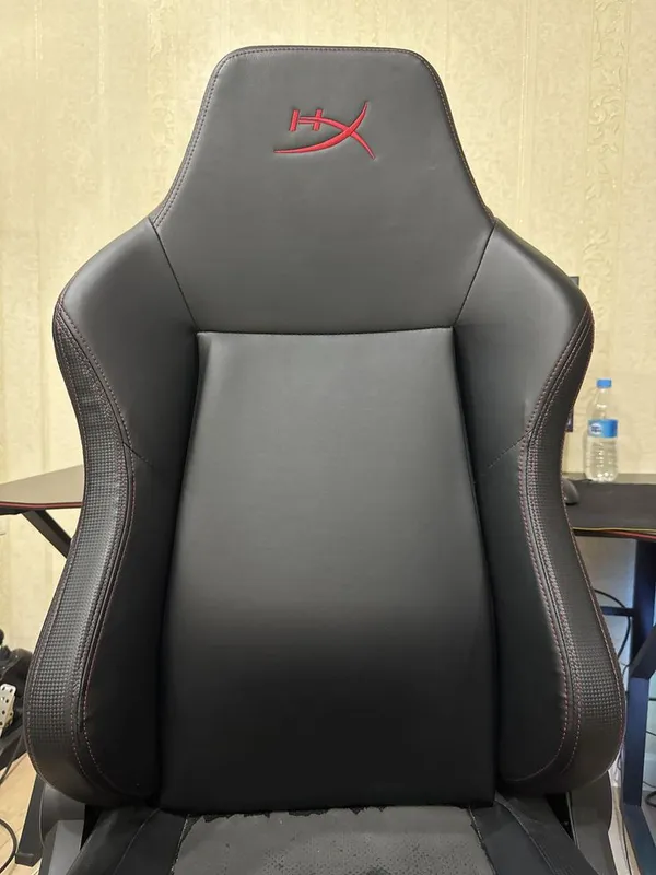 HyperX Stealth Black o‘yin kreslosi 4 HyperX Stealth Black o‘yin kreslosi 4