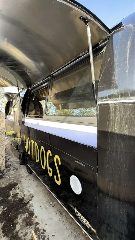 Fast food oshxonasi uchun Foodtruck tayyor biznes