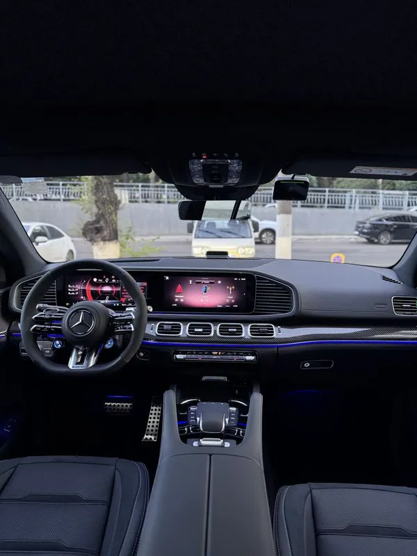 Mercedes Benz GLE53 AMG 3 Mercedes Benz GLE53 AMG 3