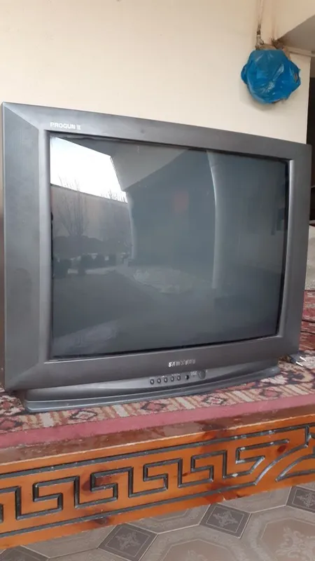 Televizor Slmsung srochna sotaman Iwlidi 1 Televizor Slmsung srochna sotaman Iwlidi 1