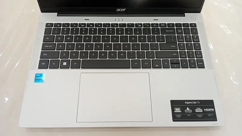 Acer Windows 10 Pro 2