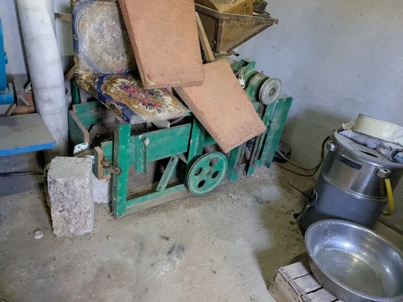 Moqaron aporati sotiladi 1 Moqaron aporati sotiladi 1