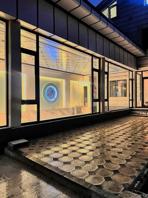 Qoyliqda Profi universteti va qoyliq metroga yaqin joyda kvartira