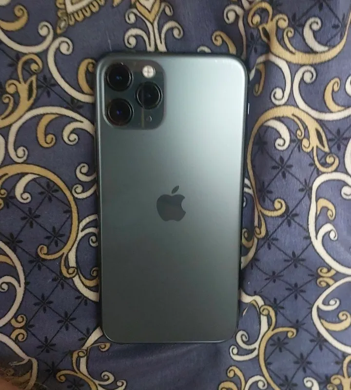 iPhone 11 pro 64gb 4 iPhone 11 pro 64gb 4