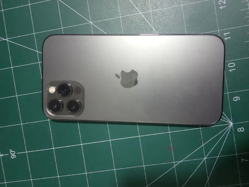 Iphone 12 pro 1 Iphone 12 pro 1