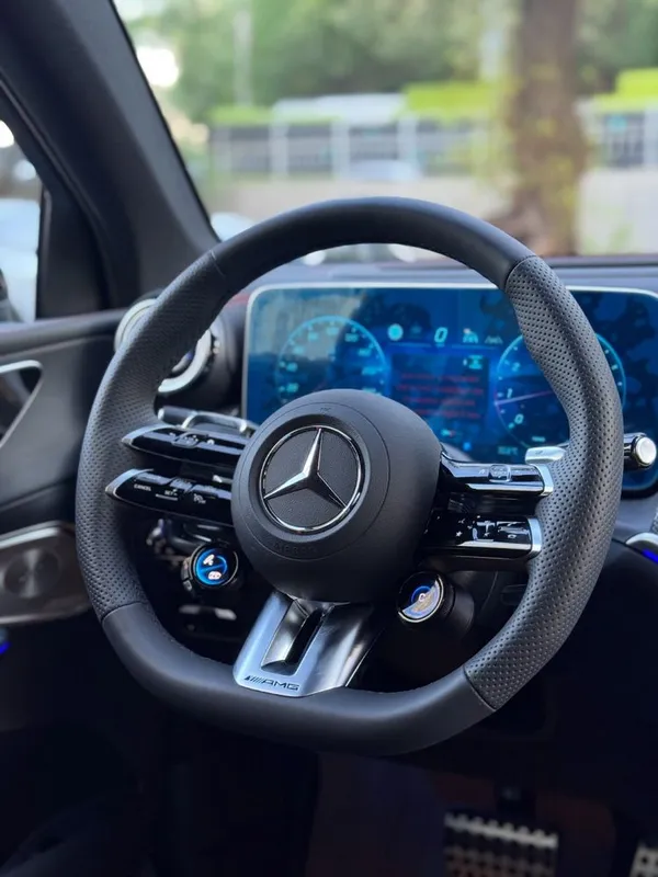 Mercedes Benz GLC43 AMG 4 Mercedes Benz GLC43 AMG 4
