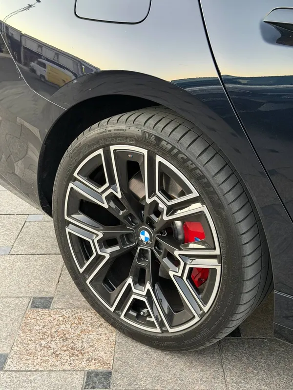 Bmw i5 Edrive40L 713 км Запас хода 2 Bmw i5 Edrive40L 713 км Запас хода 2