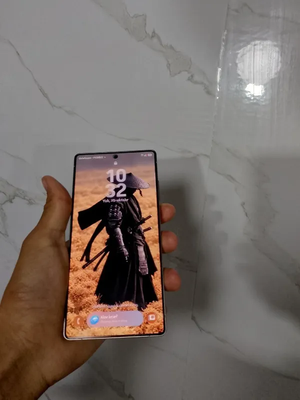 Samsung S25 Ultra 2