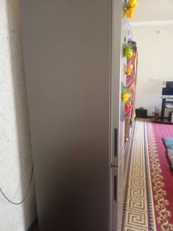 Катта Самсунг Инвенторли Халадилник тезда сотлади ҳолати янги 2024 май 6 Катта Самсунг Инвенторли Халадилник тезда сотлади ҳолати янги 2024 май 6