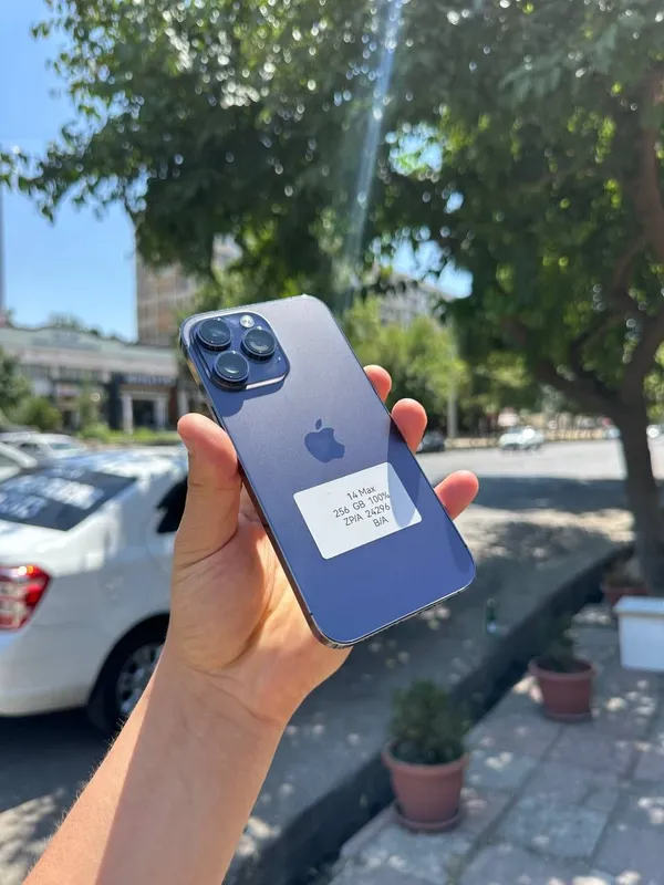 IPhone 14 Pro Max 2