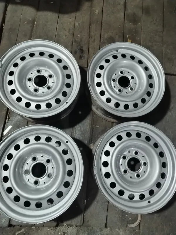 Mercedes benz 5x112 diska balon sotiladi razmeri R15 dan r18 bor 2 Mercedes benz 5x112 diska balon sotiladi razmeri R15 dan r18 bor 2