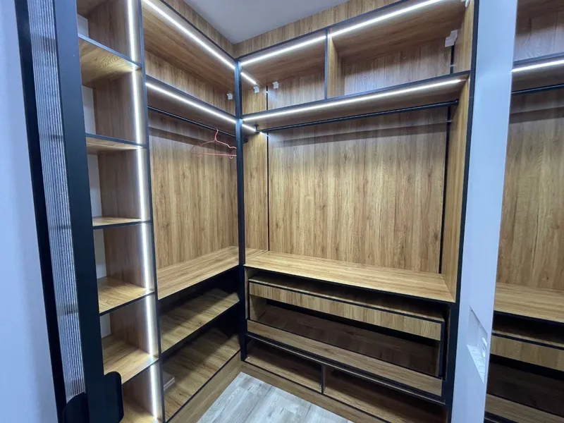 3 xonali kvartira, 70 m2, Yashnobod 10