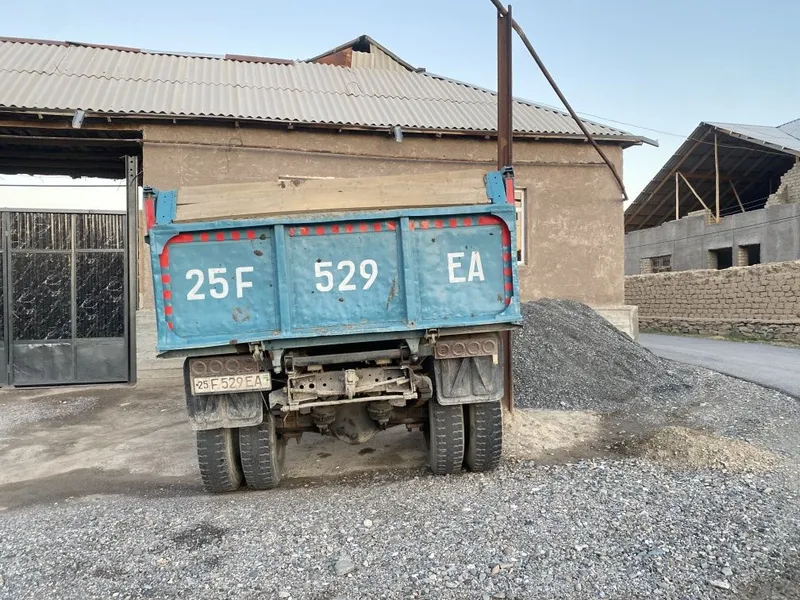 Zil 130 samosval sotiladi, ishga tayyor holatda 3 Zil 130 samosval sotiladi, ishga tayyor holatda 3