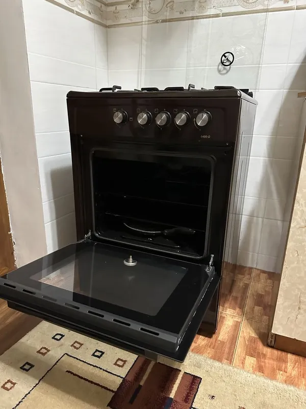 Продам Газовую Плиту SHIVAKI + Вытяжку 4