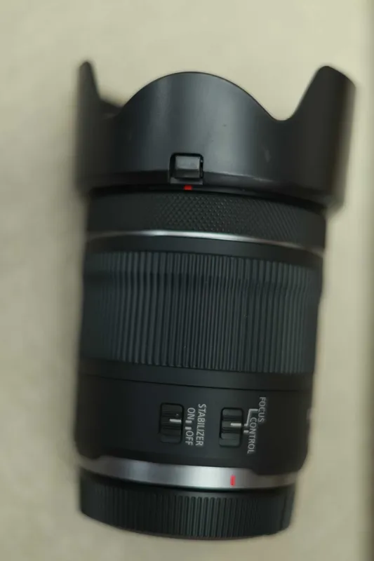 Canon RF 24-105mm f/4-7.1 IS STM 3