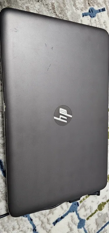 Ноутбук HP Pavilion 15 (Pentium / AMD Radeon / 4GB / 500GB)