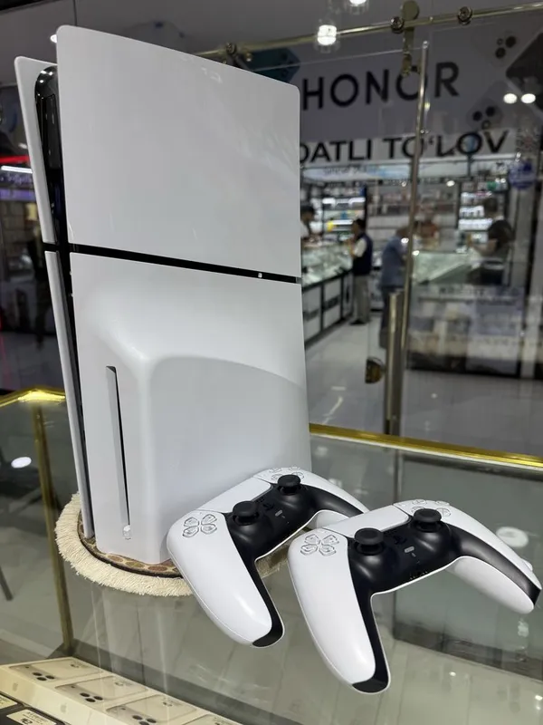 Sony Playstation 5 Slim 1 T — фото 2 Sony Playstation 5 Slim 1 T — фото 2