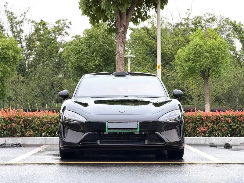 Xiaomi Auto SU7 Max 800km qora
