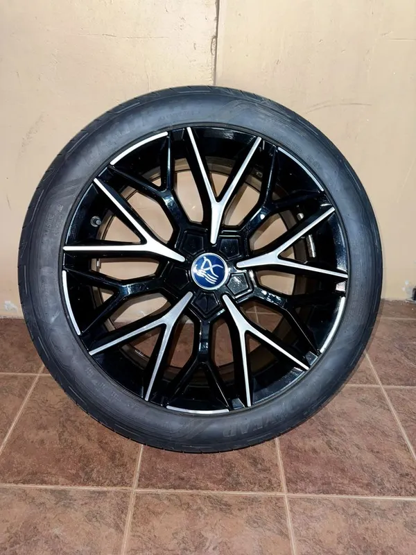 Byd han diska balon sotiladi, bir dona. Holati yengi. Aybi yo’q. 3