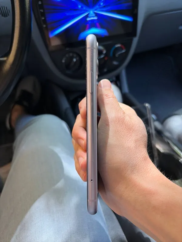 Продаётся iPhone 11 идеальный ёмкость 68 64 GB идеальный 2 Продаётся iPhone 11 идеальный ёмкость 68 64 GB идеальный 2