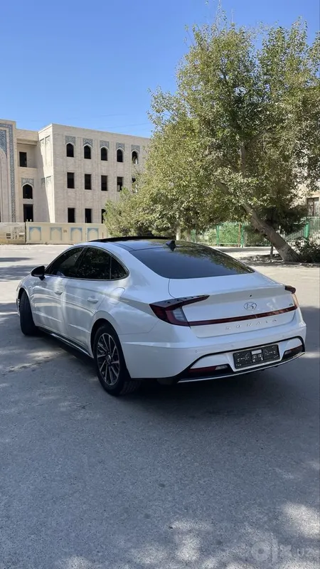 Hyundai sonata full 4 Hyundai sonata full 4