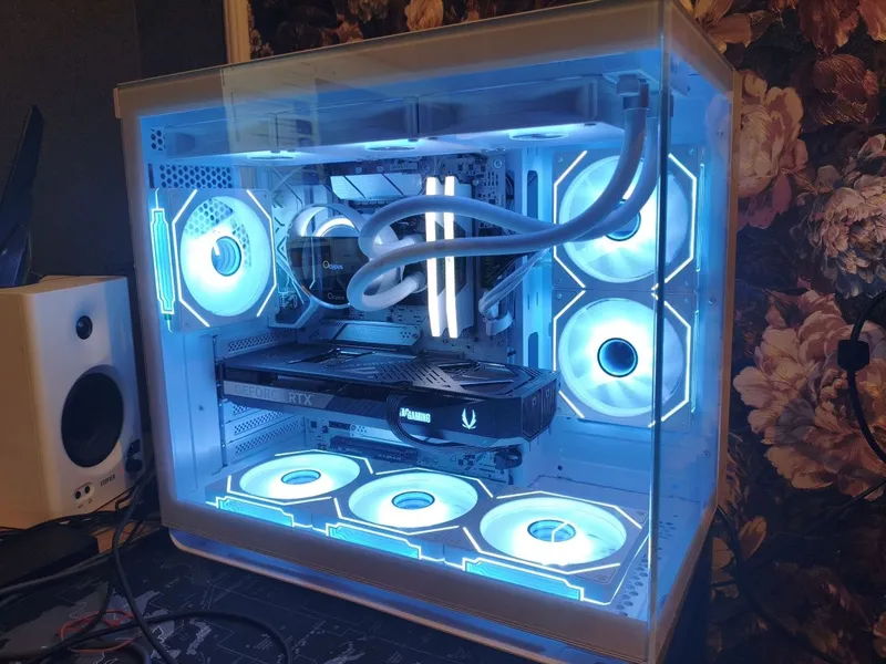 Срочно i7 14th, rtx 5070ti 16gb,32gb ddr5 , ssd 1tb ! 5