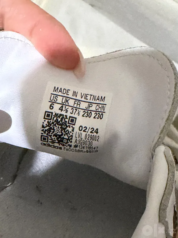 Кеды adidas ,оригинал 4 Кеды adidas ,оригинал 4