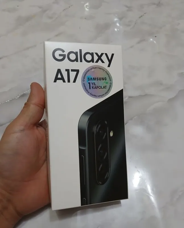 Продаётся Samsung A 17 6/128 4 Продаётся Samsung A 17 6/128 4