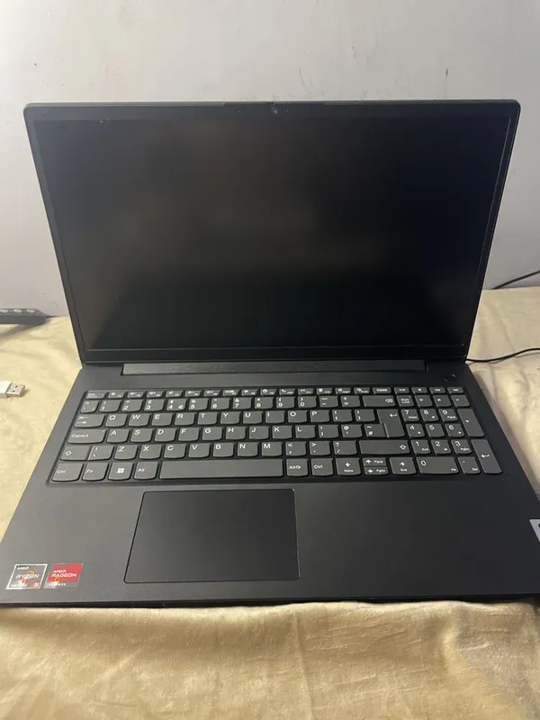 Srochna sotiladi lenovo v15 g4 amn 3