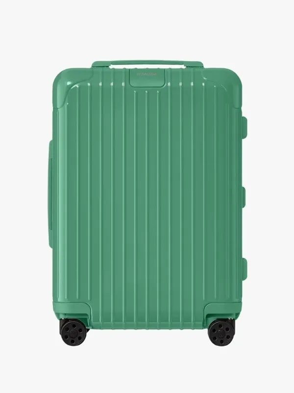 RIMOWA Essential — Gloss Green