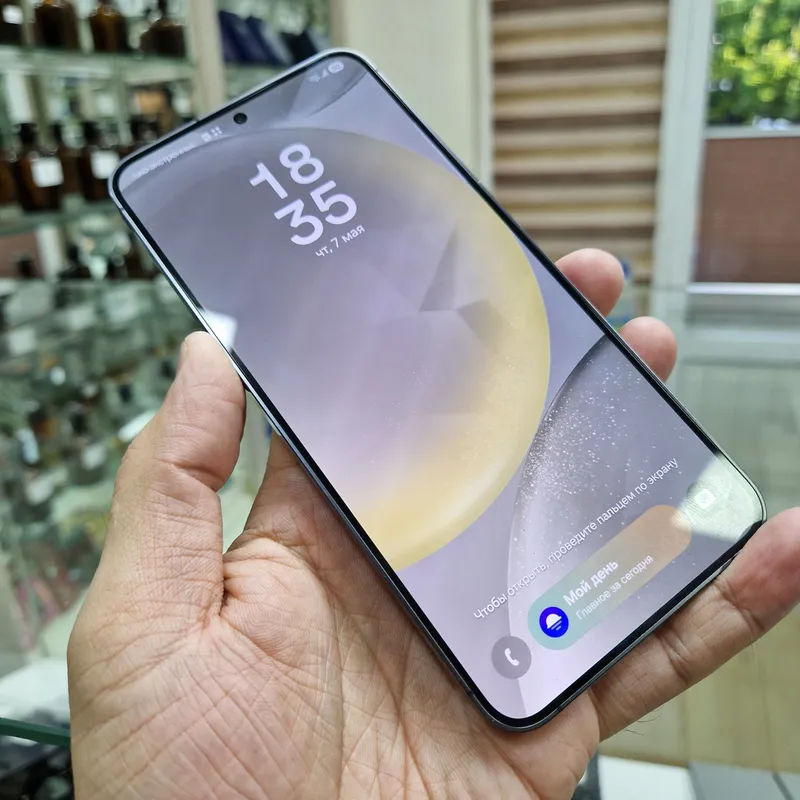 Samsung S24 Plus 3