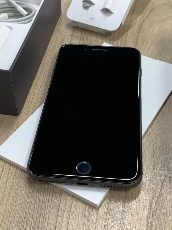 Iphone 8+ Space Gray 2 Iphone 8+ Space Gray 2