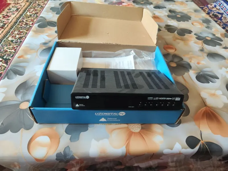 Televizor 72/21 Panasonic mafon va tunner uzdigatal — фото 4