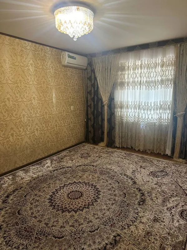 Srochni qizlar olinadi kvartira